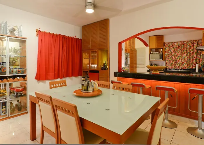 Mom's House Puerto Aventuras